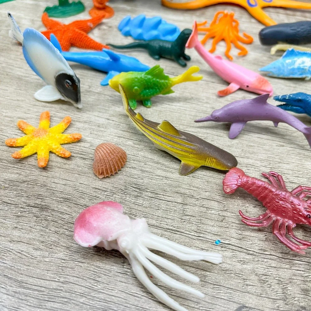 Sea Creature Toy Lot Sharks Whale Octopus Crab Fish Plastic Figures